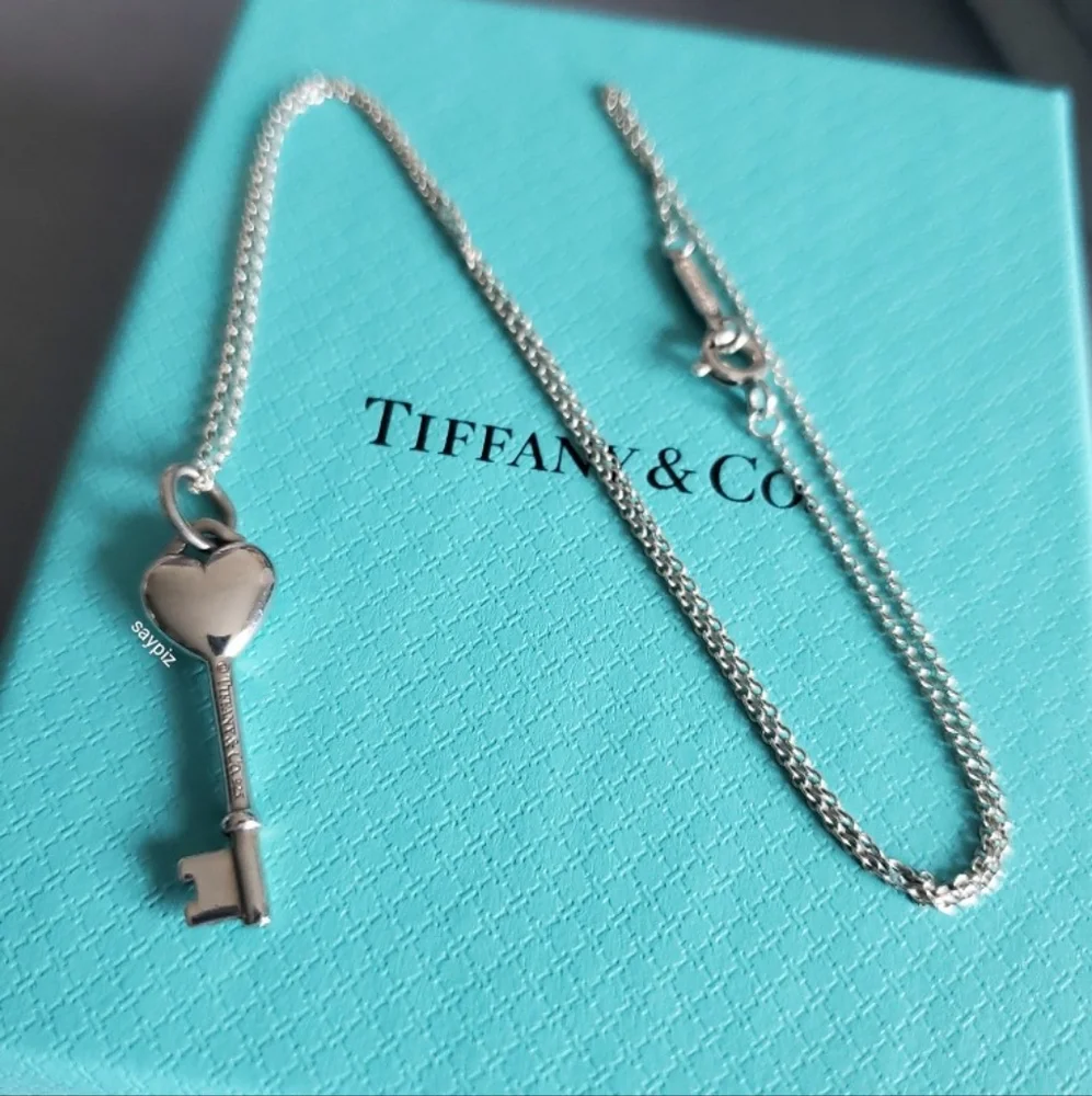 *SOLD* Tiffany & Co Blue Enamel Heart Key Necklace - Picture 6 of 12